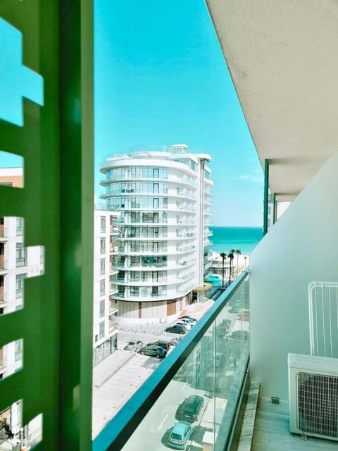 Property building, Communal lounge/ TV room, Day, Natural landscape, View (from property/room), Balcony/Terrace, Evening entertainment, City view, Sea view
