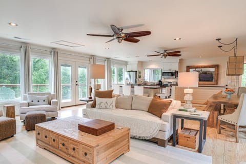 Silver Point Home about half Mi to Center Hill Lake! House in Center Hill Lake