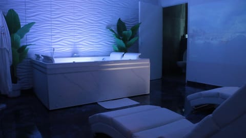 DIMA SUITE Jacuzzi Privatif Apartment in Vedène