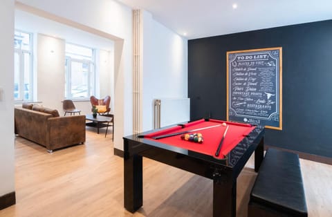 Communal lounge/ TV room, Billiard