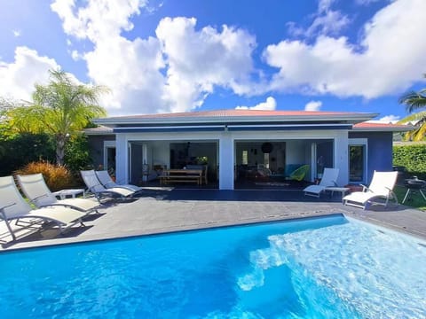 Patio, Natural landscape, Garden, Garden view, Pool view, Swimming pool, sunbed