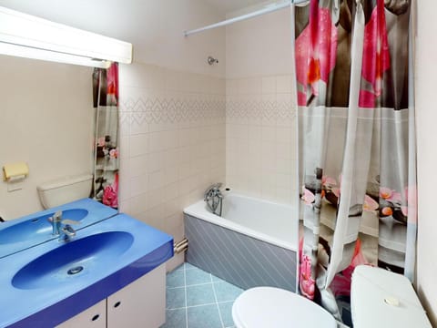 Studio avec alcôve et terrasse au calme à deux pas de la mer - FR-1-196-355 Apartment in Roquebrune-Cap-Martin