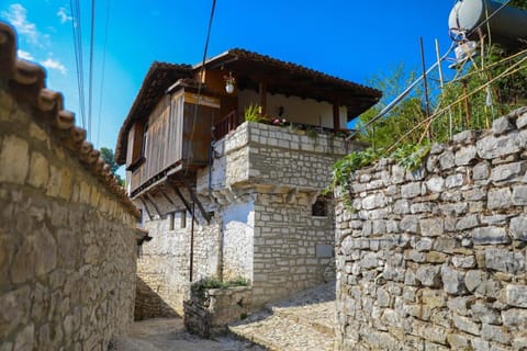 Property building, Day, Landmark view