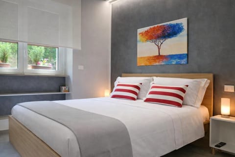 Bed, View (from property/room), Bedroom, storage