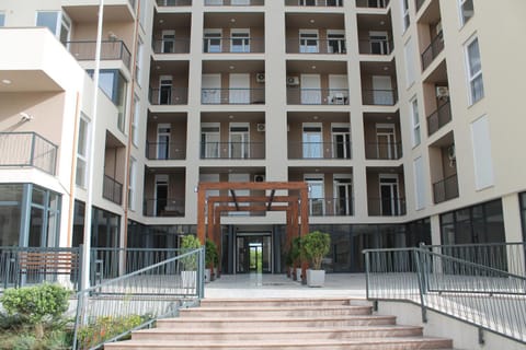 Property building, Day
