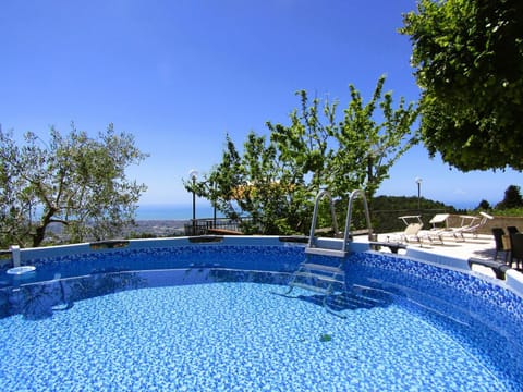 Villa Le Ginestre Apartment in Emilia-Romagna