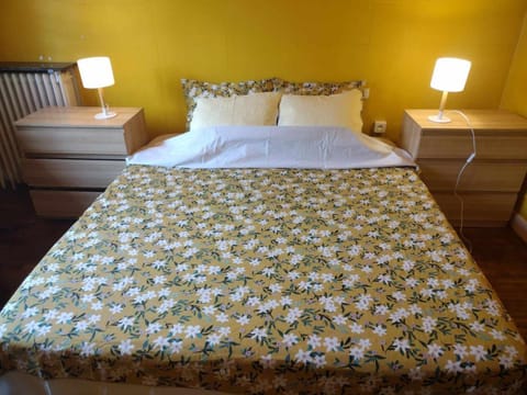 1 ChambrePrivée 1 à 2 Voyageurs,Toilette et CuisinePartagée,1 PrivateRoom 1 at 2 Guests Shared Kitchen and Toilet Bed and Breakfast in Vitry-sur-Seine