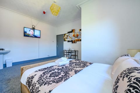 -RE7H- For your relaxed & Cosy Free Parking Vacation rental in Leeds