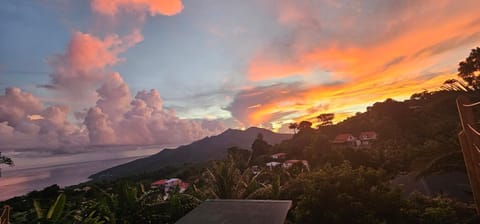 Natural landscape, Garden view, Mountain view, Sea view, Sunset