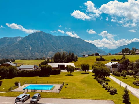 Day, Natural landscape, Garden, Balcony/Terrace, Garden view, Mountain view, Pool view, Swimming pool