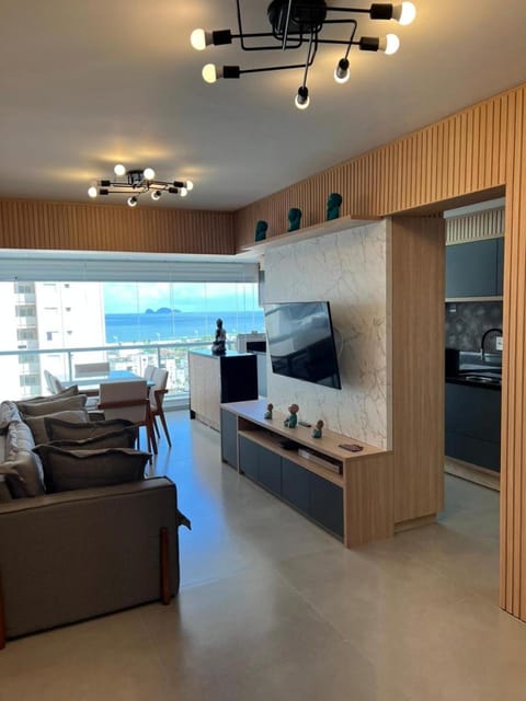 Communal lounge/ TV room, Kitchen or kitchenette, Living room, Seating area, Evening entertainment