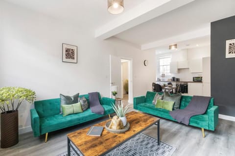 Ipswich Town center Gem Sleep 5 Apartment in Ipswich