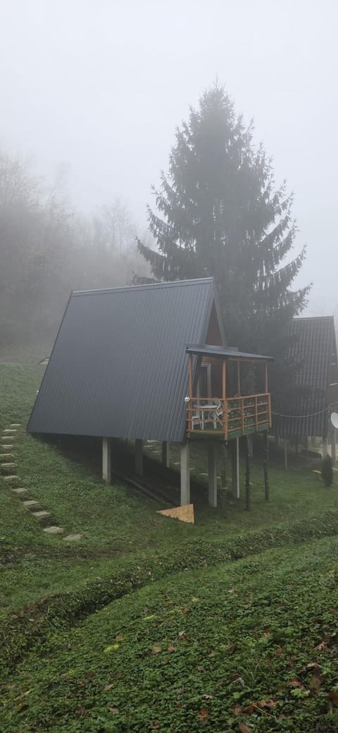 Property building, Natural landscape