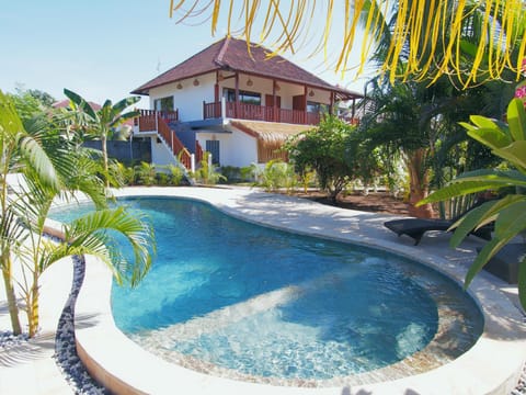 Property building, Garden, View (from property/room), Pool view, Area and facilities, Swimming pool, sunbed