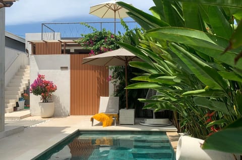 Day, Garden view, Pool view, Swimming pool, sunbed