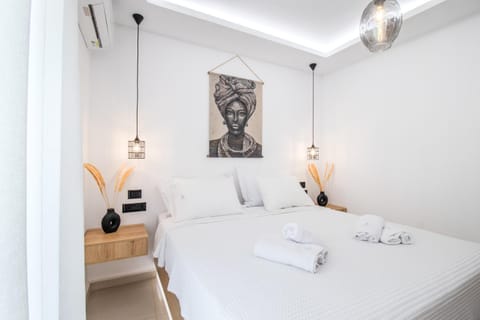 New Luxury Apartment near Center with Garden View Apartment in Heraklion