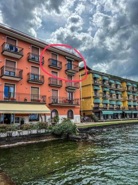 Dolce Vita Lake View Apartment in Brenzone sul Garda