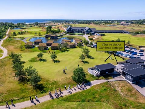 Property building, Golfcourse, Minigolf, View (from property/room), Sea view, Parking