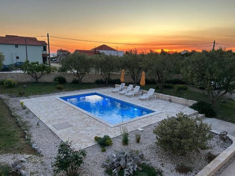 Natural landscape, Garden view, Swimming pool, Sunset