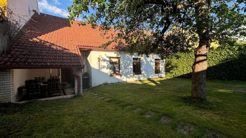 Garden, Garden