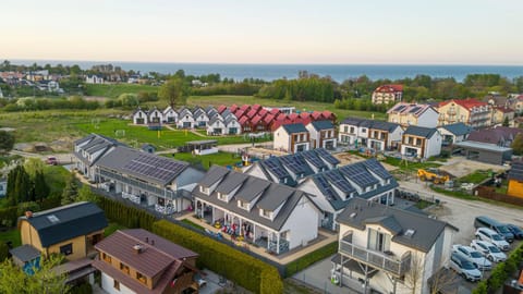 Property building, Neighbourhood, Bird's eye view, Sea view, Location