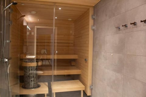 Apartment in Konepaja with private sauna and a large balcony Apartment in Helsinki