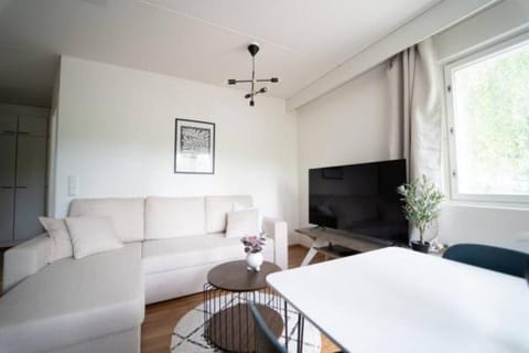 Cozy apartment with sauna and balcony and parking Apartment in Helsinki