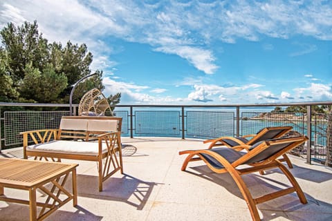 Luxury Seaside House Noble- 5 star apartmant and rooms Bed and Breakfast in Split