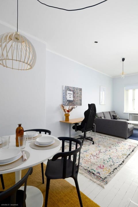 Living room, Photo of the whole room, Seating area, Dining area