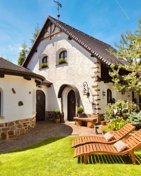 Property building, Garden