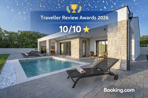 Logo/Certificate/Sign, Pool view, Swimming pool, sunbed