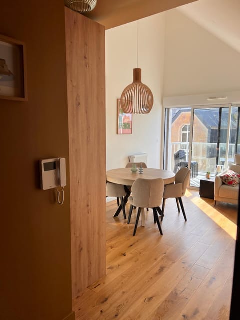 Decorative detail, Sea view, Sunset