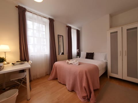 Bed, Photo of the whole room, Bedroom, towels, wardrobe