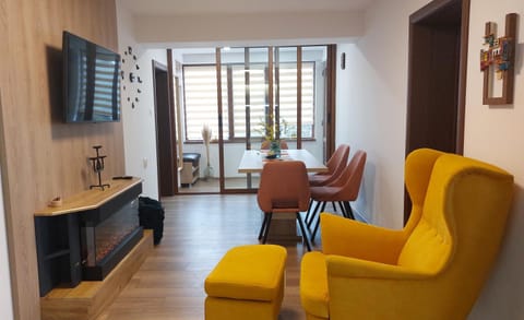 TV and multimedia, Seating area