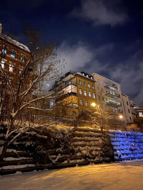 Property building, Night