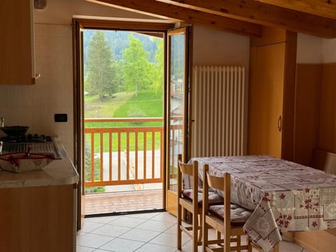 Natural landscape, View (from property/room), Balcony/Terrace, Kitchen or kitchenette