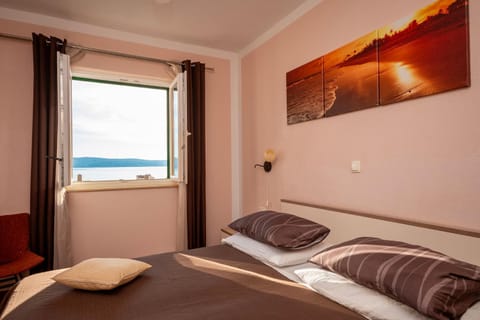 Bedroom, Sea view