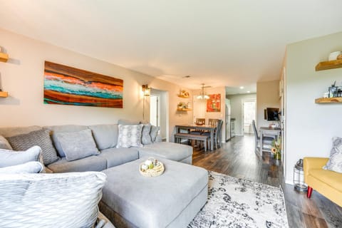 Mtn-View Gem with Hot Tub Access Branson Condo Apartment in Branson