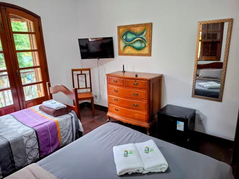 Casa Central Hospedagem Bed and Breakfast in Miguel Pereira