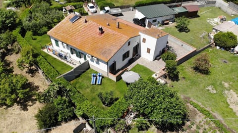 Property building, Bird's eye view, Garden, Garden view