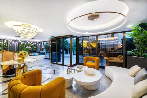 Lobby or reception, Seating area