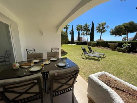 Patio, Garden, Seating area, sunbed