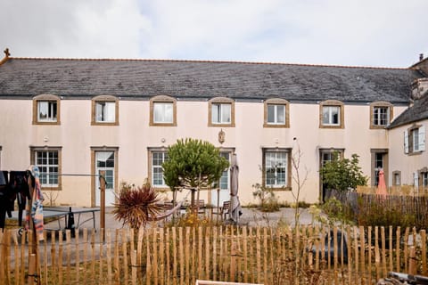 Property building, Inner courtyard view