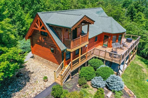 Pinnacle View Lodge by Stony Brook Cabins Cabin in Pittman Center