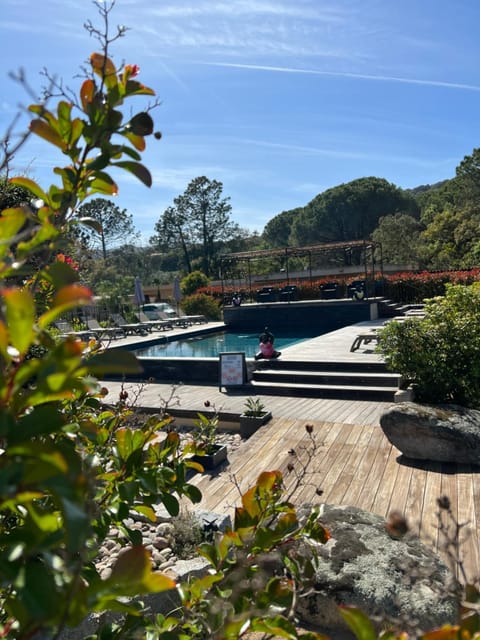 Hôtel les jardins de Sta Giulia avec piscine Hotel in Porto-Vecchio