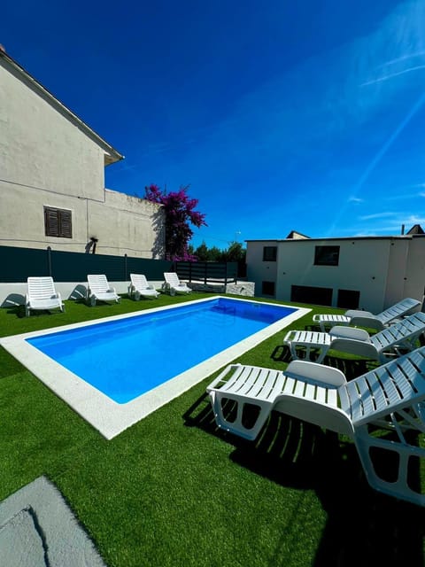 Day, Pool view, Swimming pool, sunbed