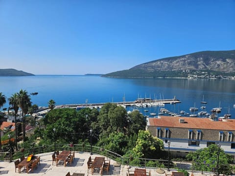 Nearby landmark, Sea view