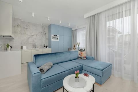 Kitchen or kitchenette, Living room, Seating area