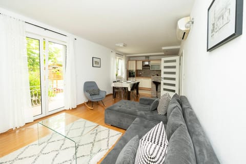 Apartment PAULA Apartment in Trogir