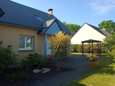 GITE la belle échappée House in Jullouville